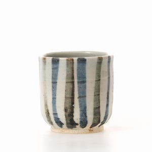 丸湯呑 呉須鉄十草 0377