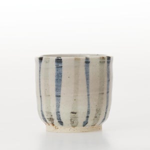 丸湯呑 呉須鉄十草 0395