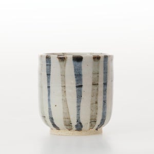 丸湯呑 呉須鉄十草 0404