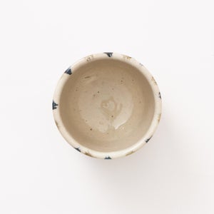 丸湯呑 呉須鉄十草 0402