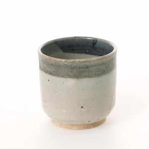 丸湯呑 呉須鉄皮鯨 0292