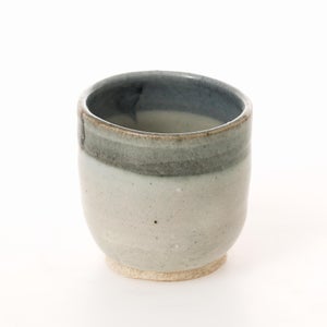 丸湯呑 呉須鉄皮鯨 0300