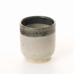 丸湯呑 呉須鉄皮鯨 0305