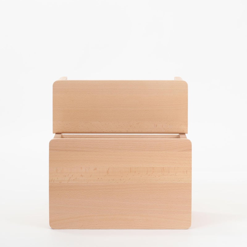 A Line Stepstool | Form＆Refine