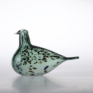 Birds Reed Warbler パイングリーン 0014