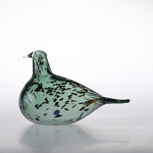 Birds Reed Warbler パイングリーン 0021