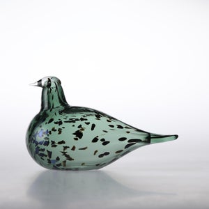 Birds Reed Warbler パイングリーン 0026