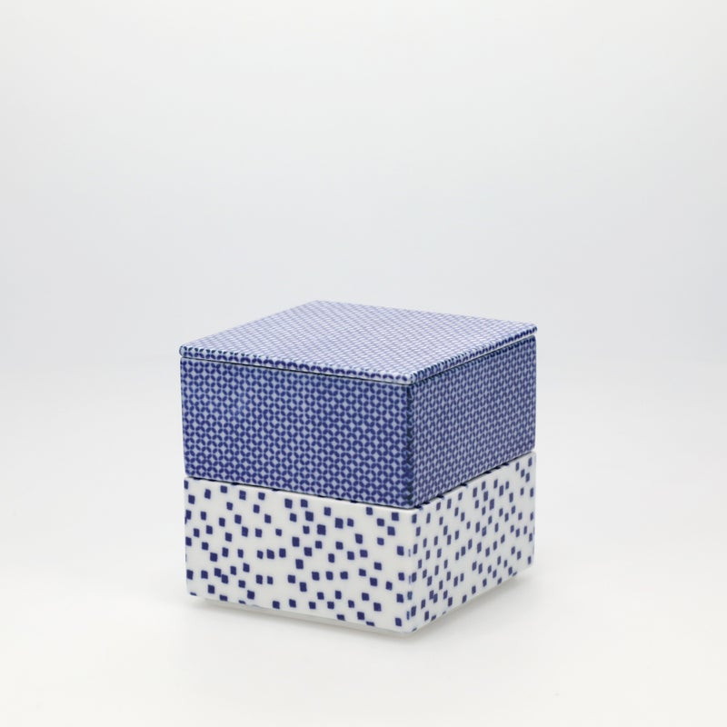 TIME & STYLE 重箱｜小振りな磁器で日常も晴れの日も