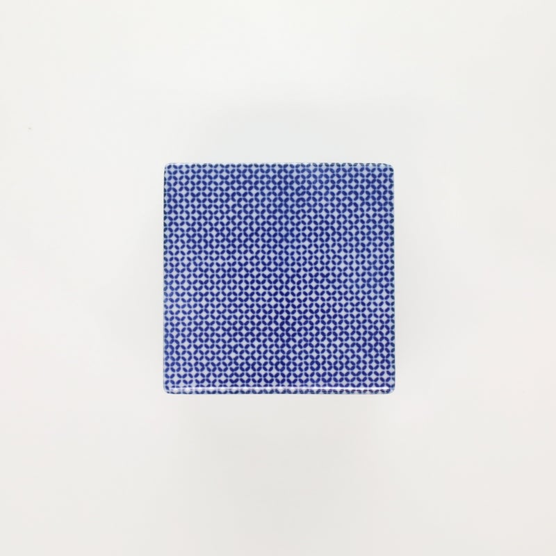 TIME & STYLE 重箱｜小振りな磁器で日常も晴れの日も