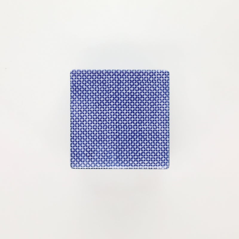 TIME & STYLE 重箱｜小振りな磁器で日常も晴れの日も