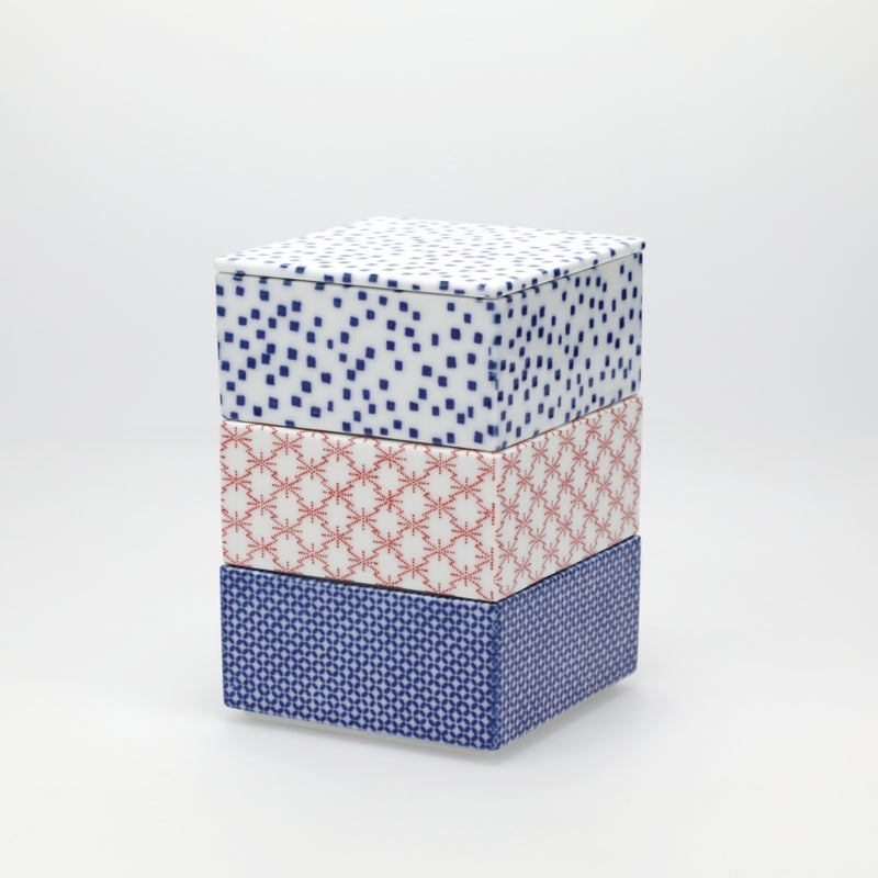 TIME & STYLE 重箱｜小振りな磁器で日常も晴れの日も